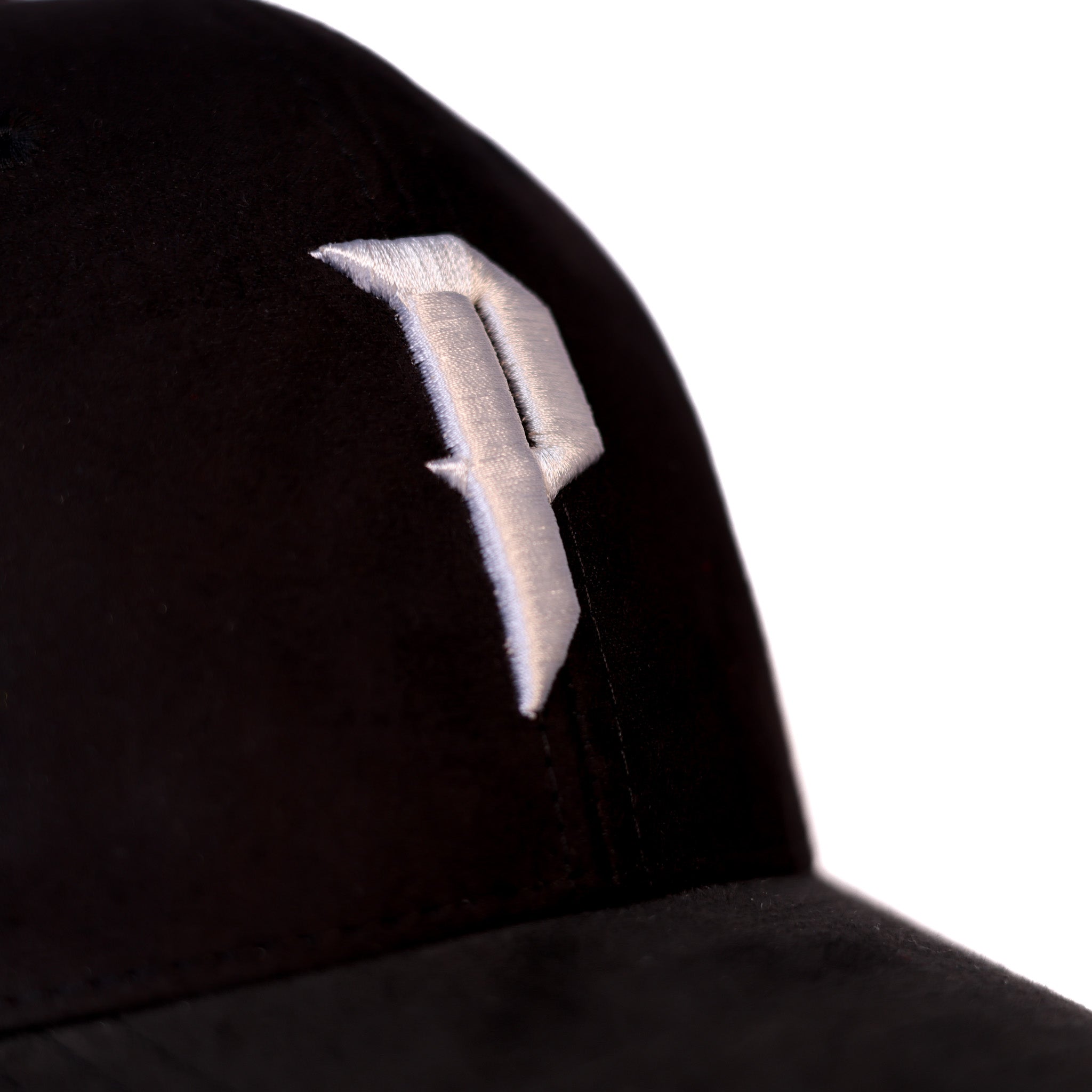 ICON [TRUCKER BLXCK]