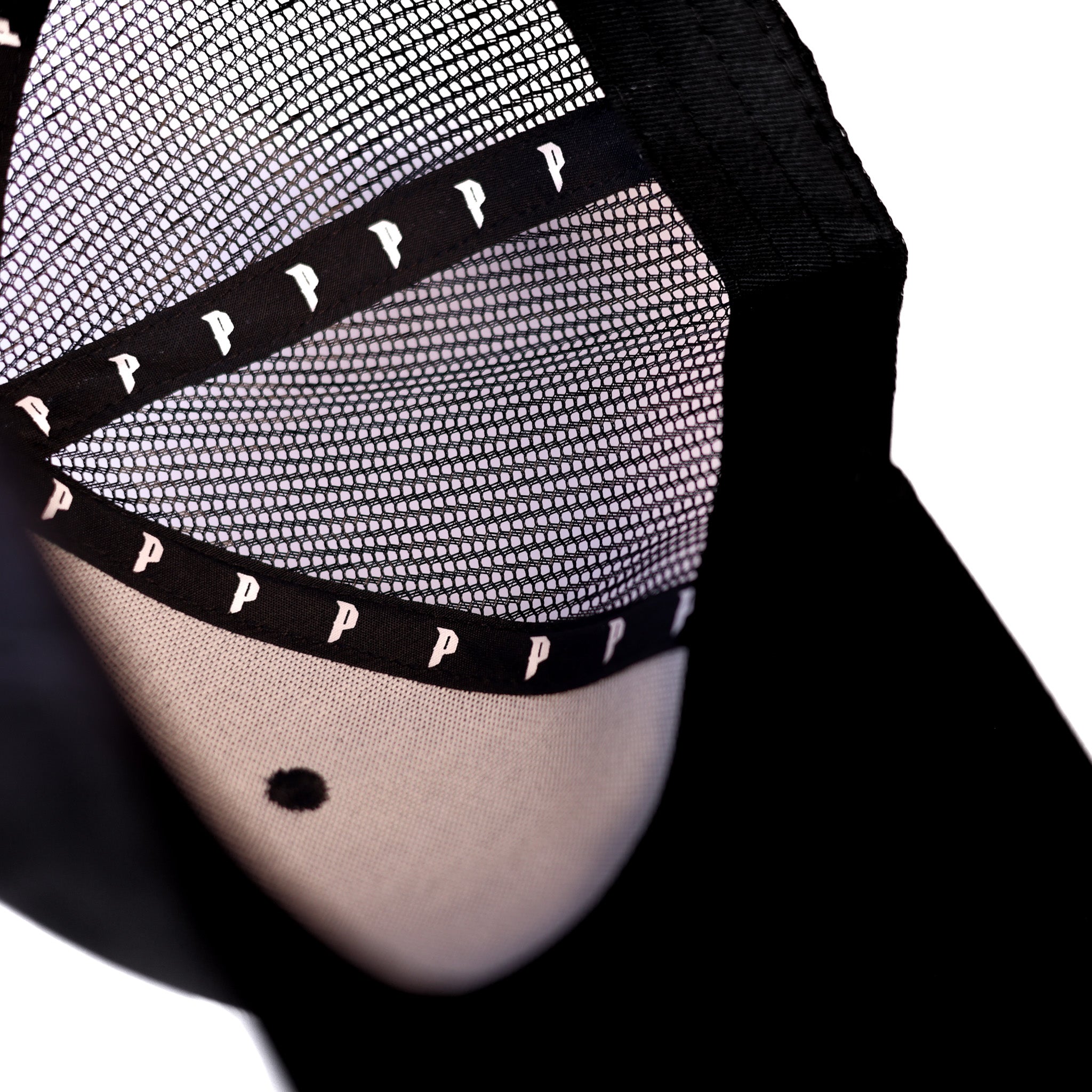 ICON [TRUCKER BLXCK]